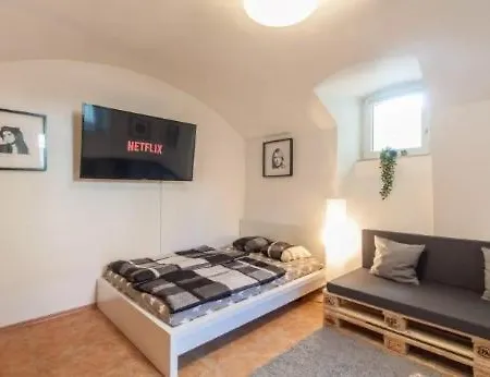Fully Equipped Near Main Station * Würzburg